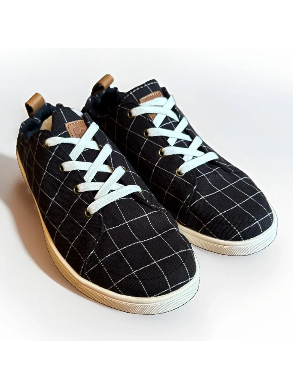 NEW Spenco Windowpane Women's Black Sneakers Shoes Size 11B